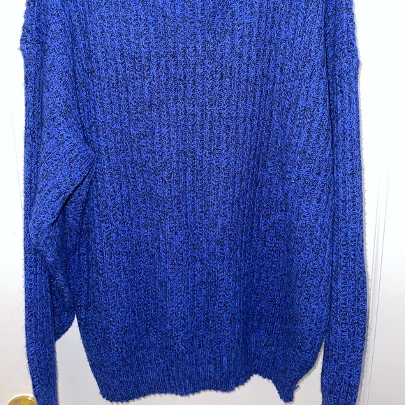 LF Thick Plunge Knit V Neck Sweater - Picture 4 of 4